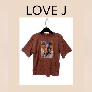 Love J Women’s Designer Tee Shirt Size Medium NWOT
